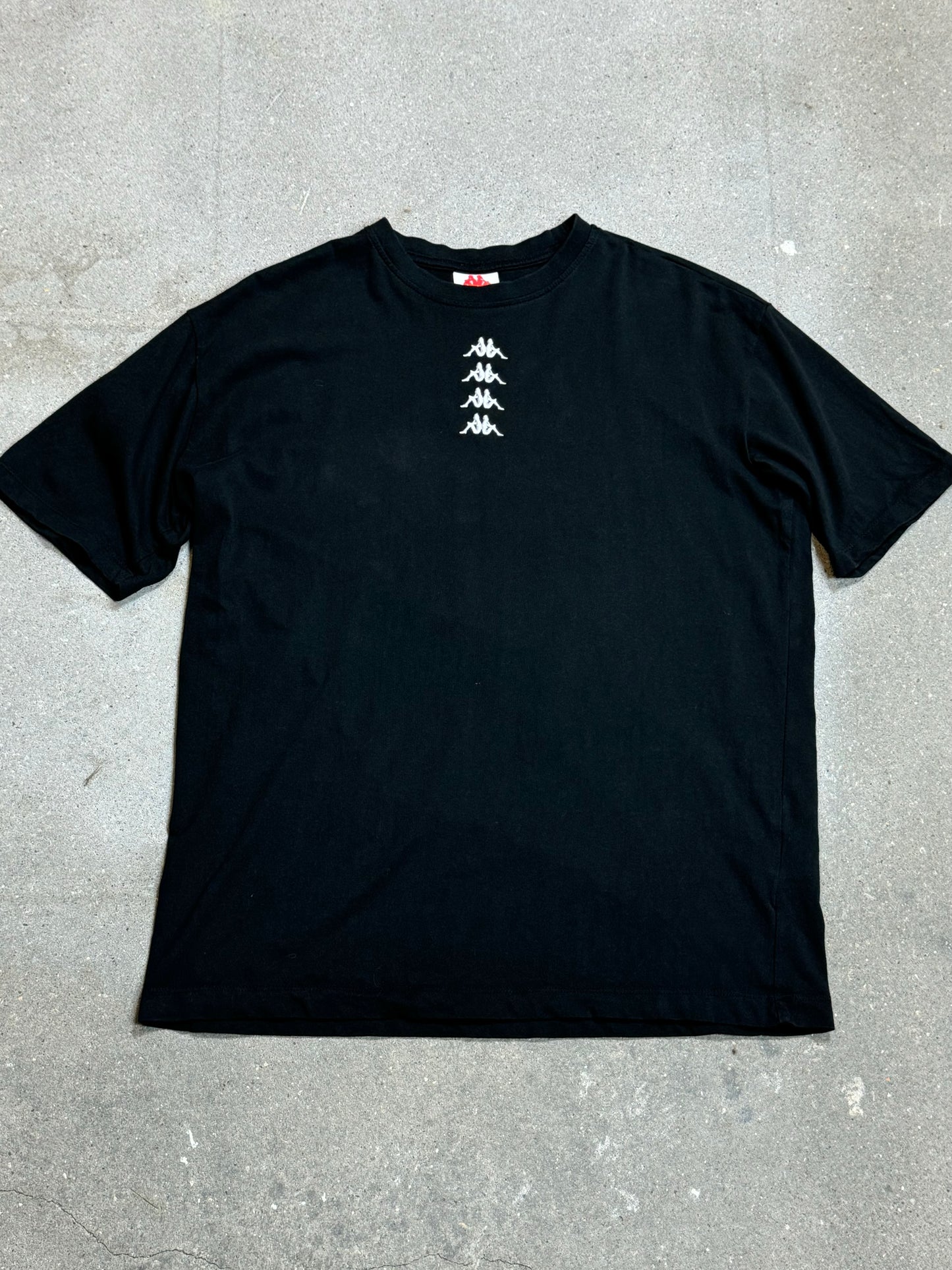 BLACK VINTAGE KAPPA T-SHIRT (MEDIUM)
