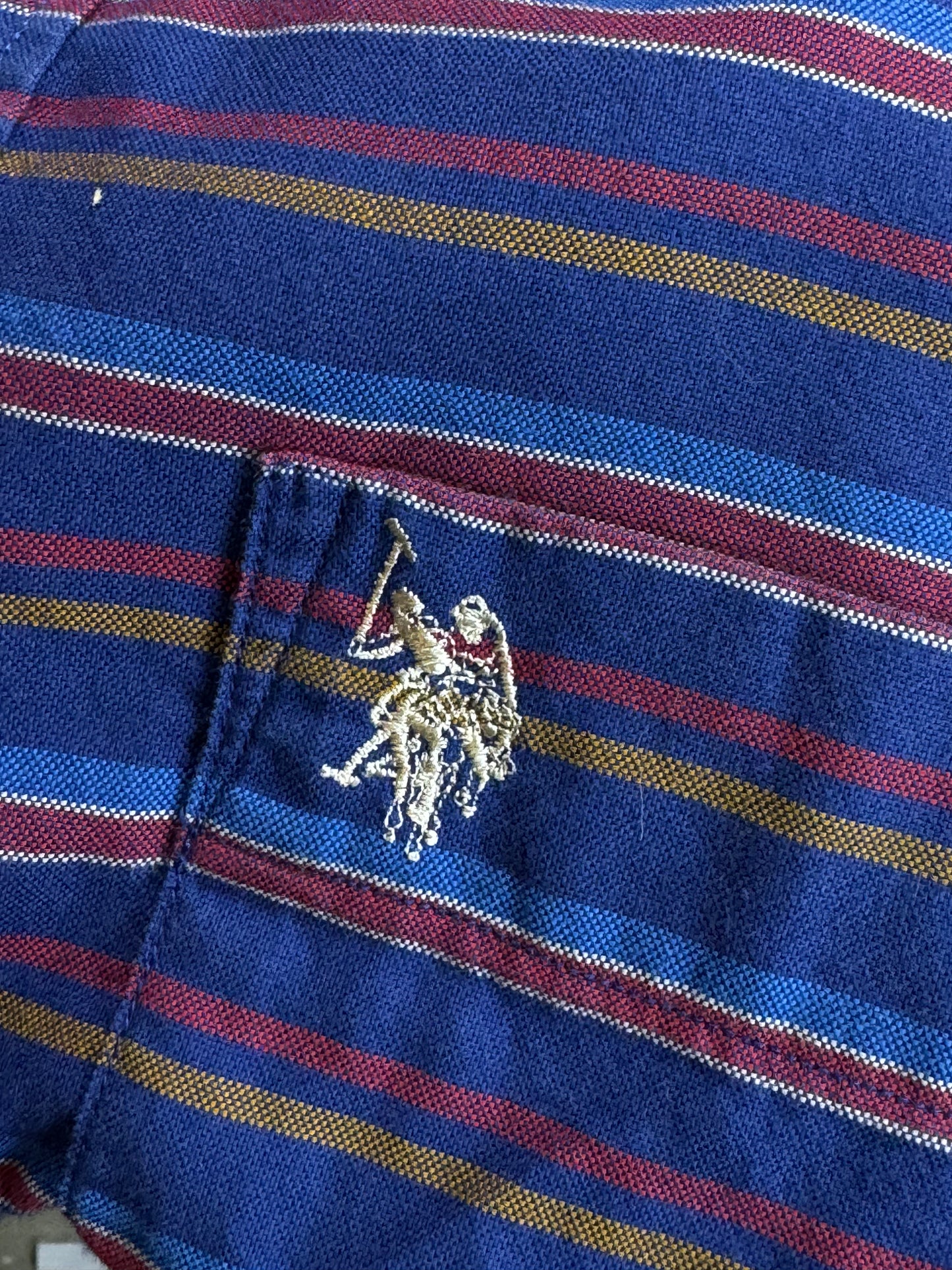 STRIPED VINTAGE U.S. POLO ASSN. SHIRT (MEDIUM)