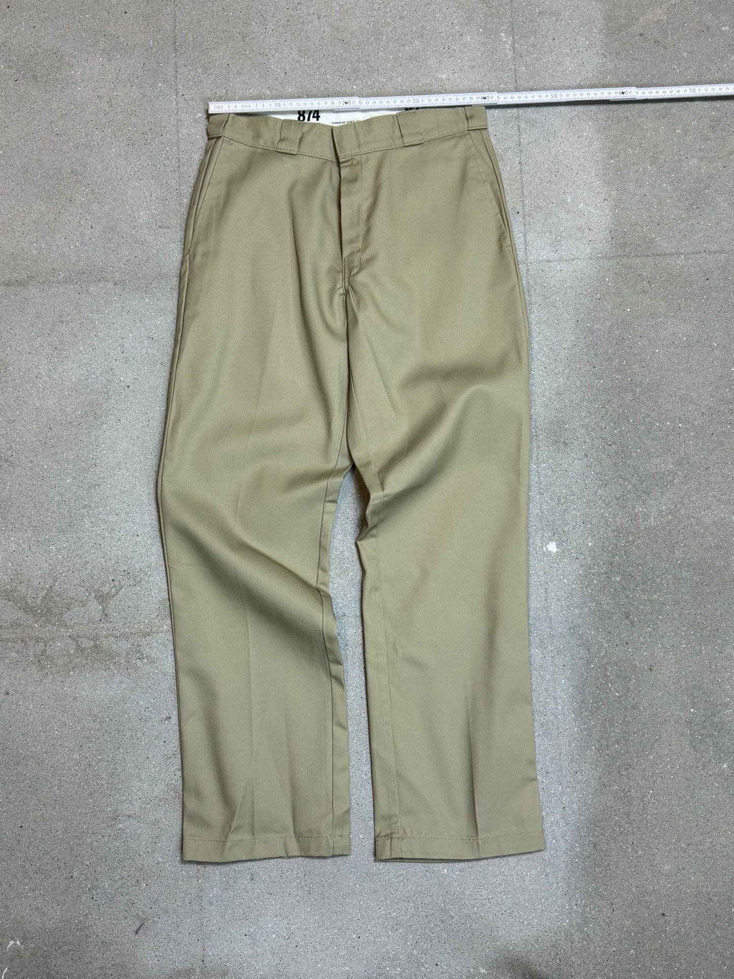 Beige Dickies 874 pants (W32"L32")