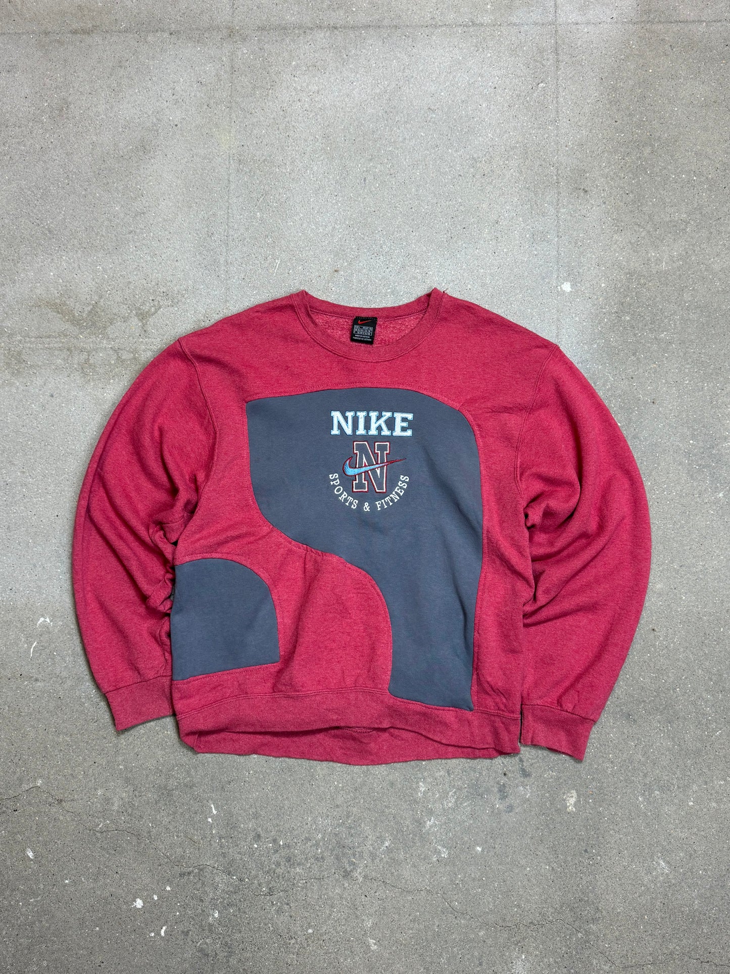 NIKE LOGO VINTAGE RENEWED UPCYCLED SWEATSHIRT (MEDIUM)