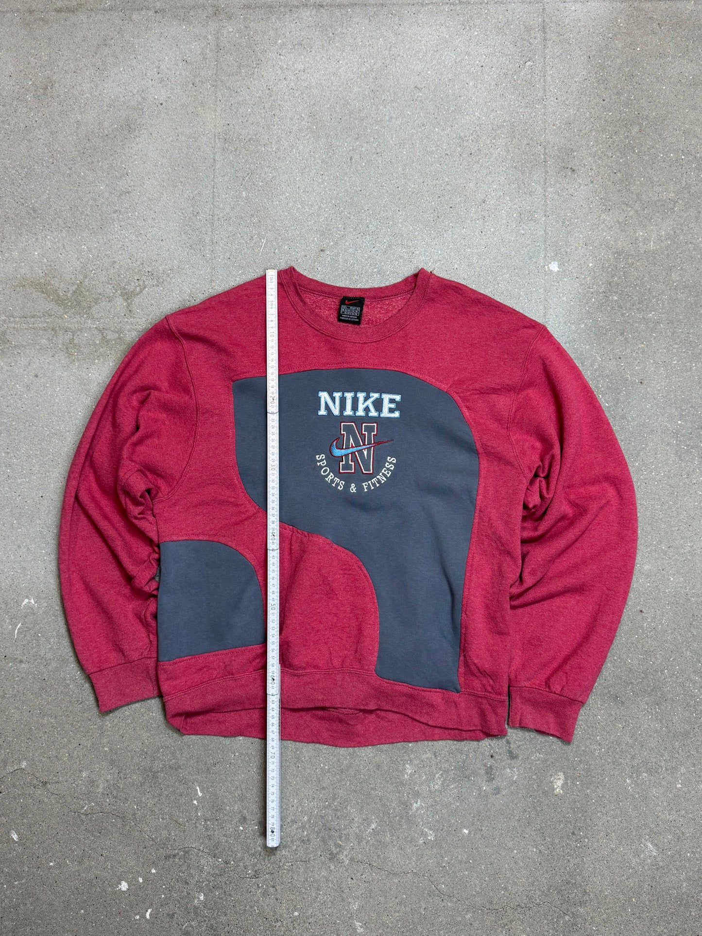 NIKE LOGO VINTAGE RENEWED UPCYCLED SWEATSHIRT (MEDIUM)
