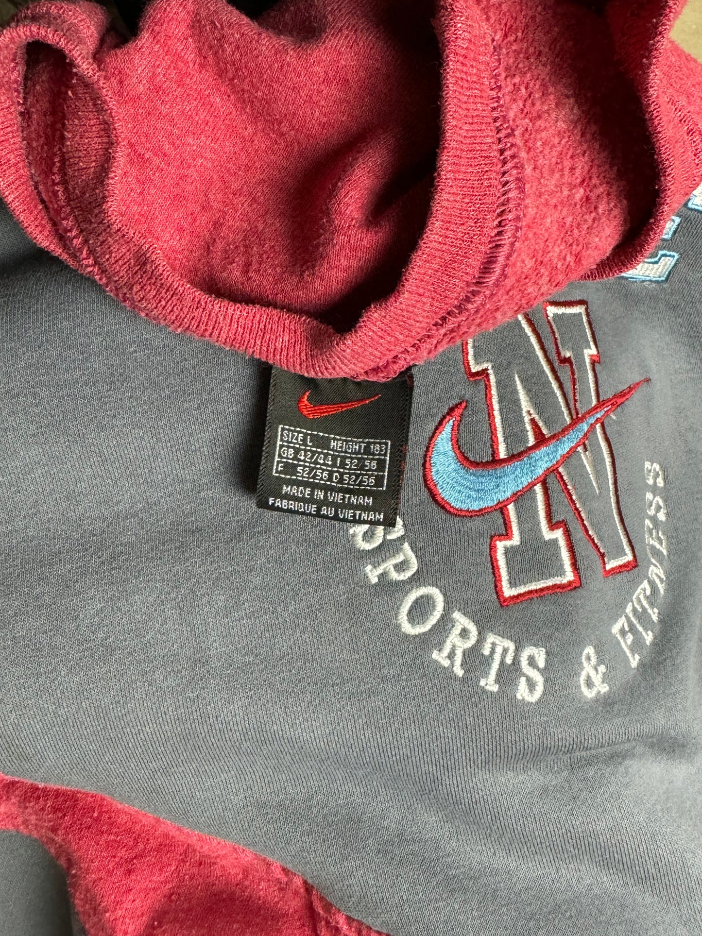 NIKE LOGO VINTAGE RENEWED UPCYCLED SWEATSHIRT (MEDIUM)