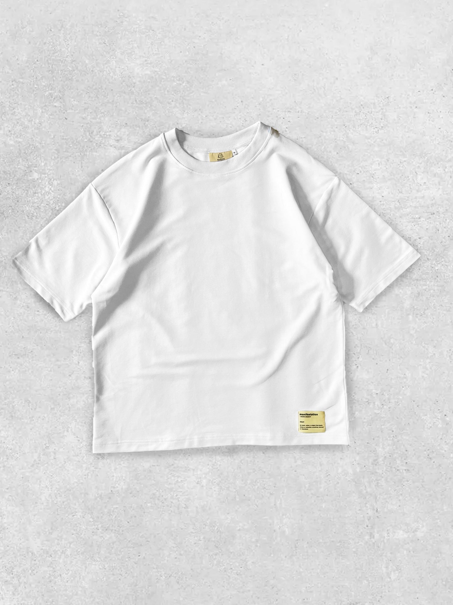 Weiß/Blaues Manifestation Heavyweight Boxy Statement T-Shirt (hergestellt in NL 🇳🇱)