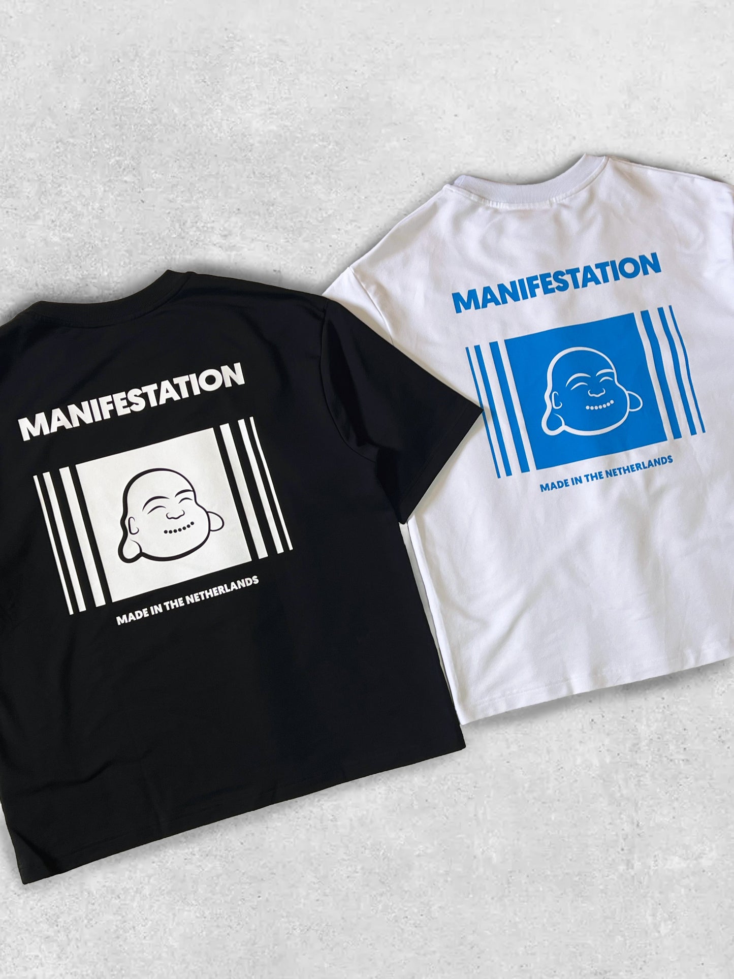 Weiß/Blaues Manifestation Heavyweight Boxy Statement T-Shirt (hergestellt in NL 🇳🇱)