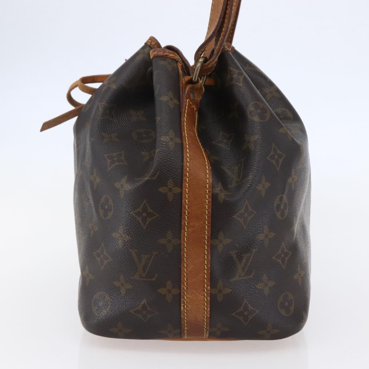 LOUIS VUITTON Monogramm Petit Noe Umhängetasche