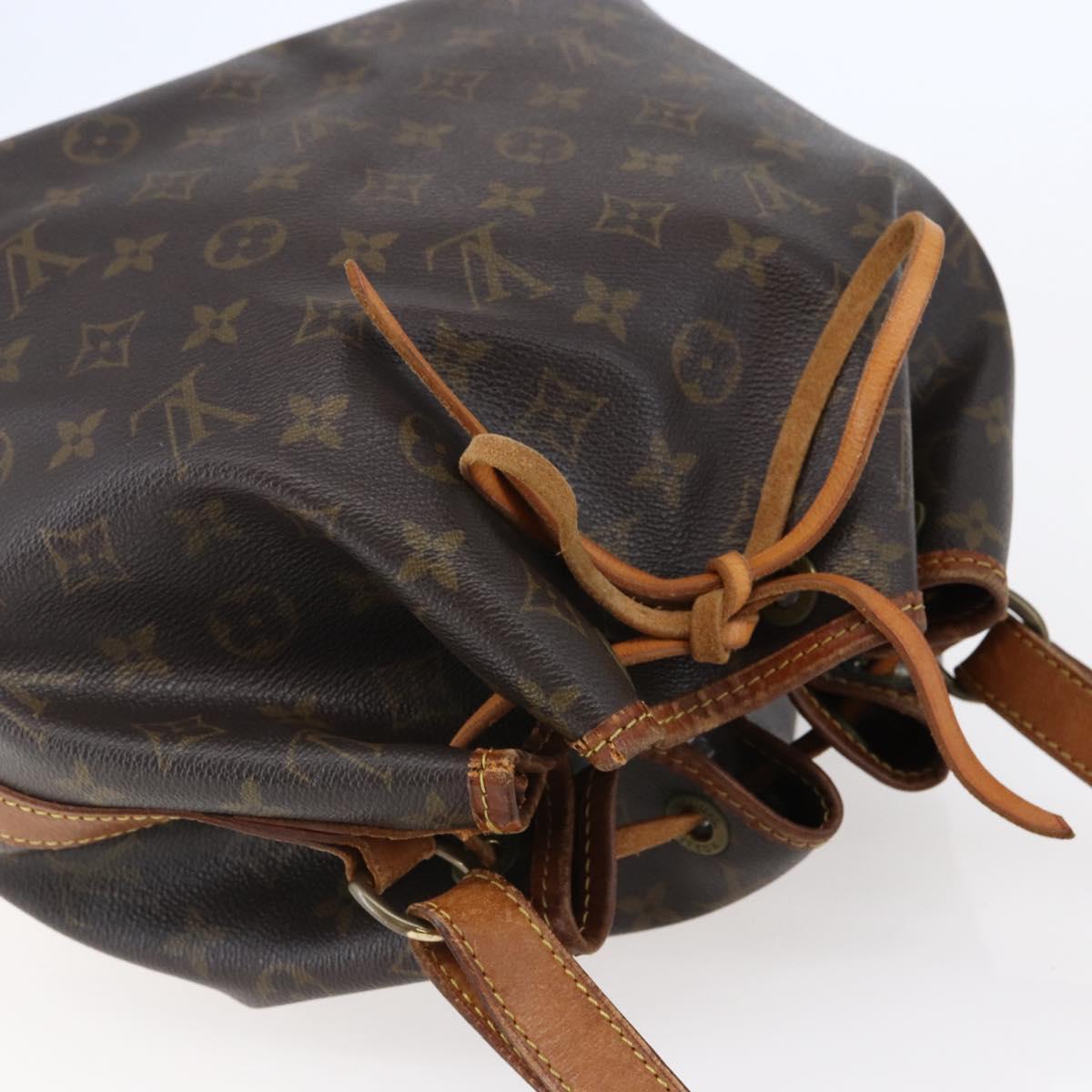 LOUIS VUITTON Monogramm Petit Noe Umhängetasche