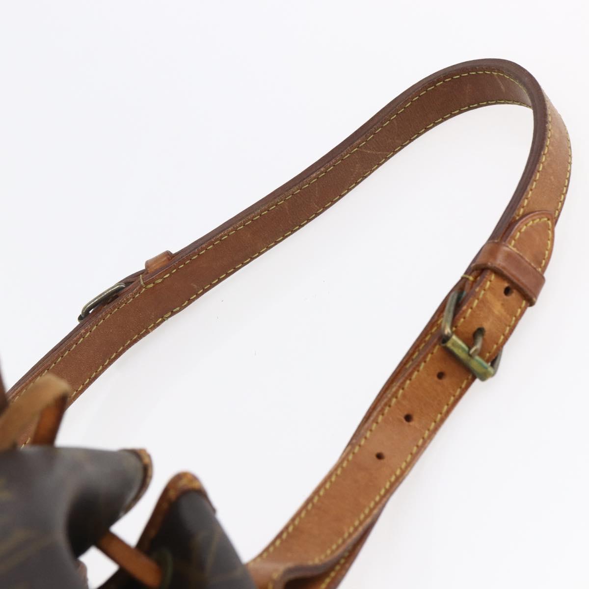 LOUIS VUITTON Monogramm Petit Noe Umhängetasche