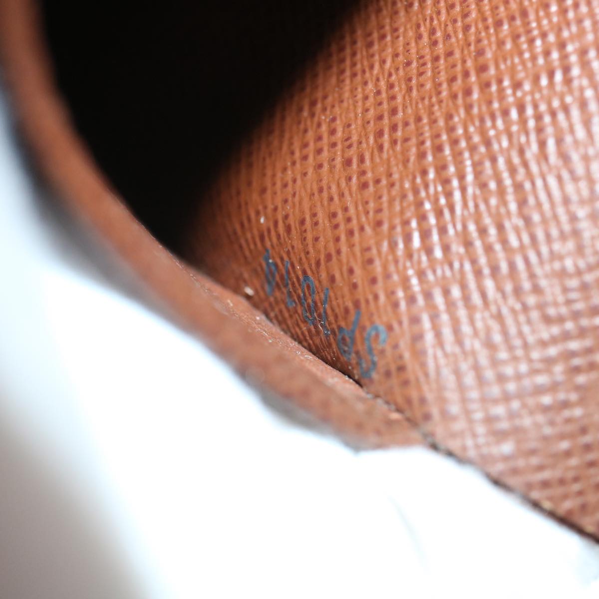 LOUIS VUITTON Monogram Portefeuille Elise Wallet (b)