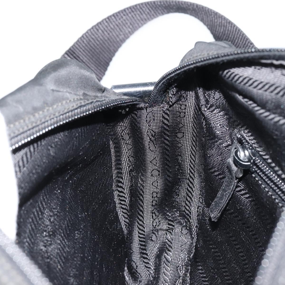 PRADA Schultertasche aus Nylon, Schwarz 
