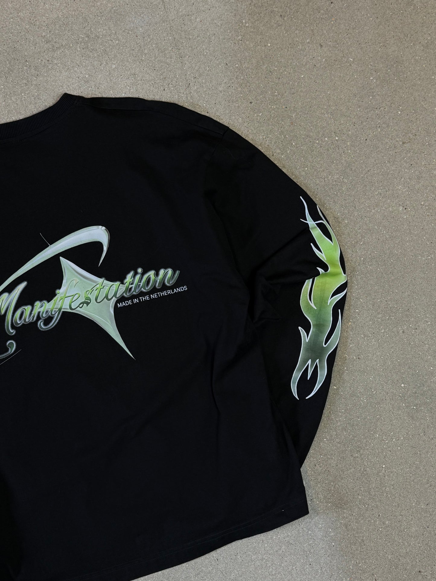 COMING SOON!! Black/Green Manifestation y2k Statement Longsleeve Tee (made in NL 🇳🇱)