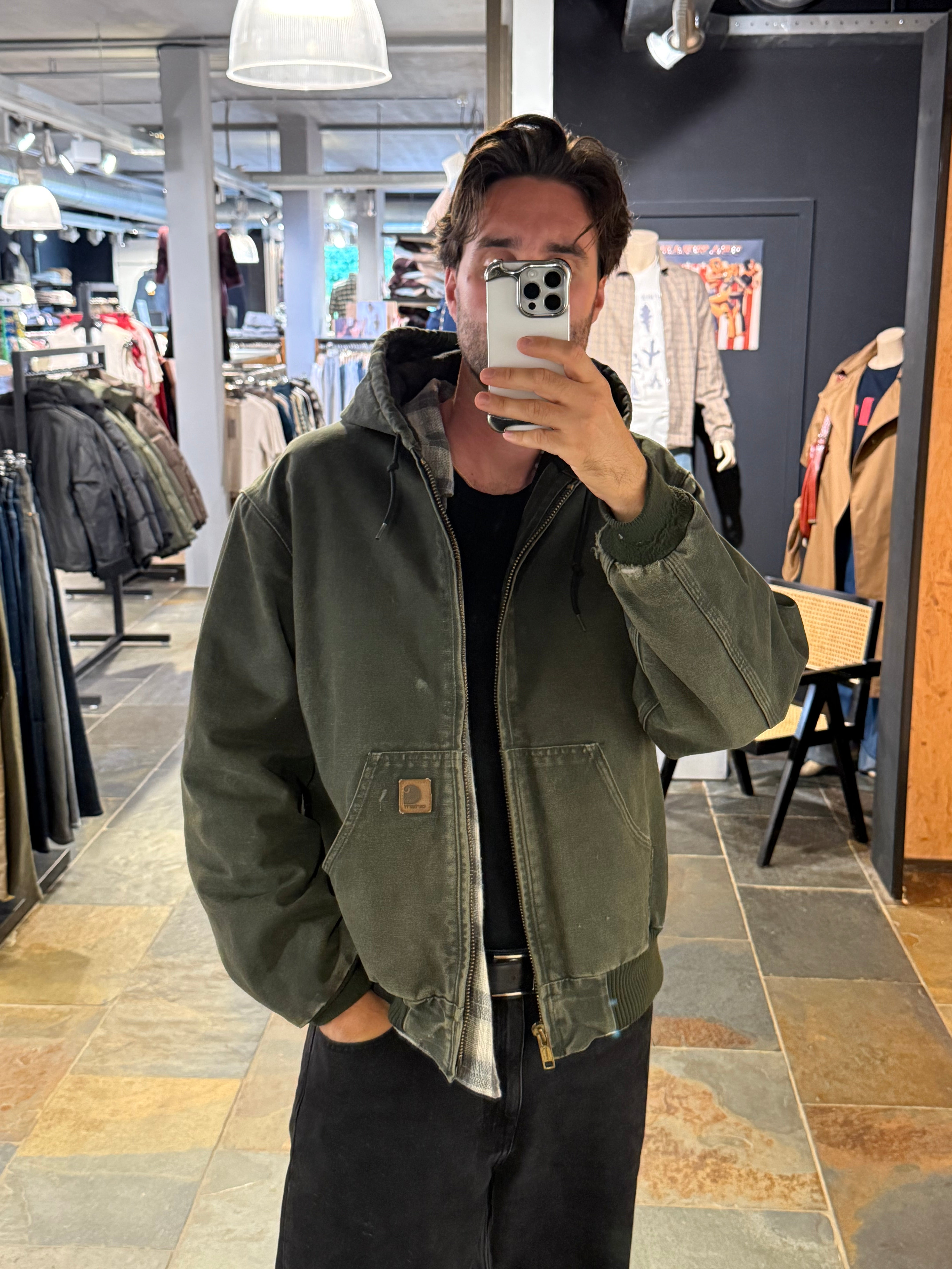1990s Carhartt Active Jacket J130 DKB in Faded Brown (size XL) (X