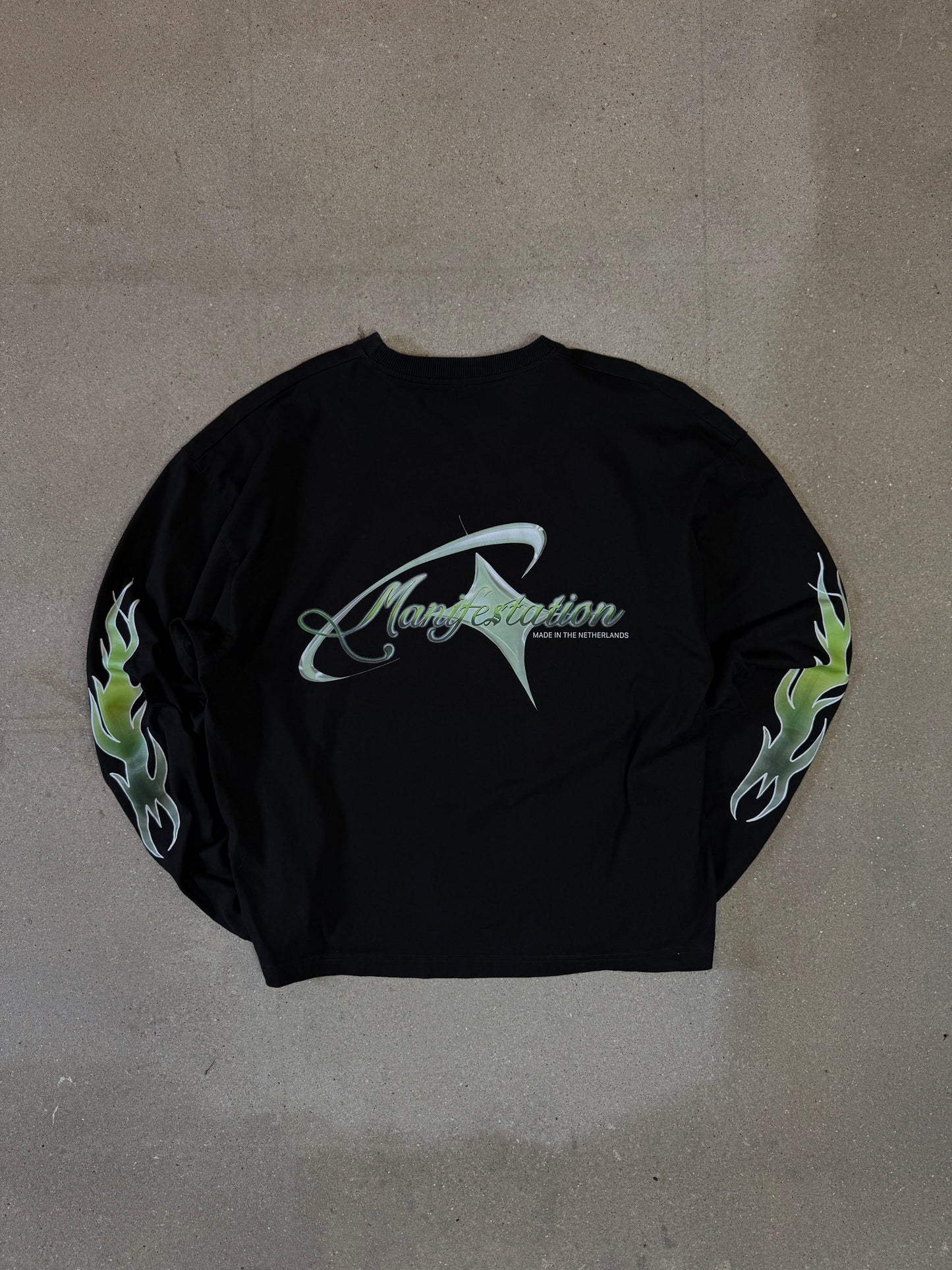 COMING SOON!! Black/Green Manifestation y2k Statement Longsleeve Tee (made in NL 🇳🇱)