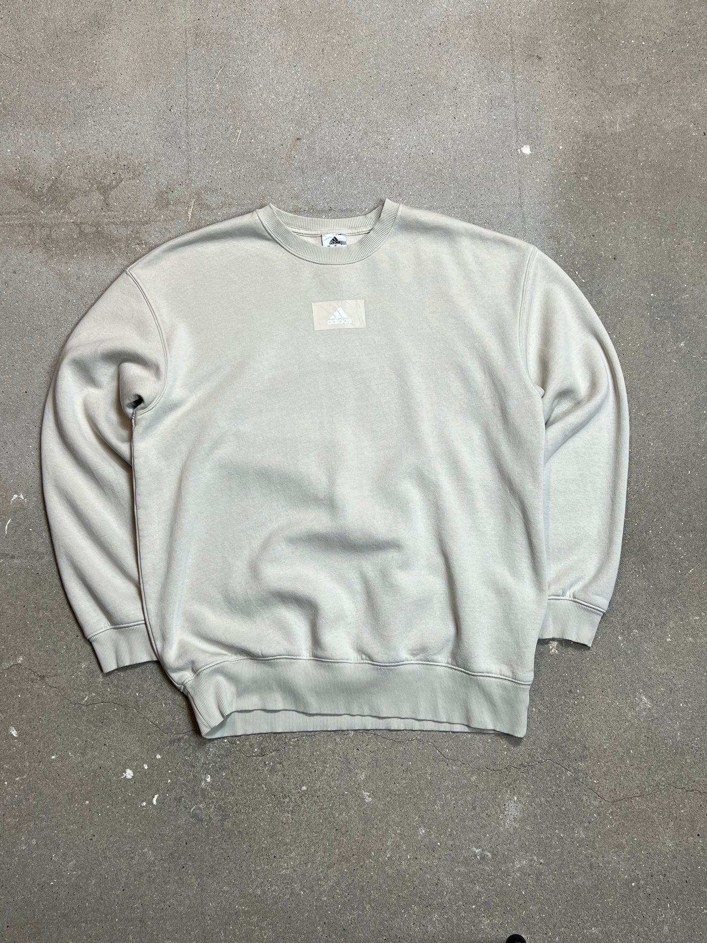 Cremefarbenes Vintage-Sweatshirt mit Adidas-Box-Logo (groß)