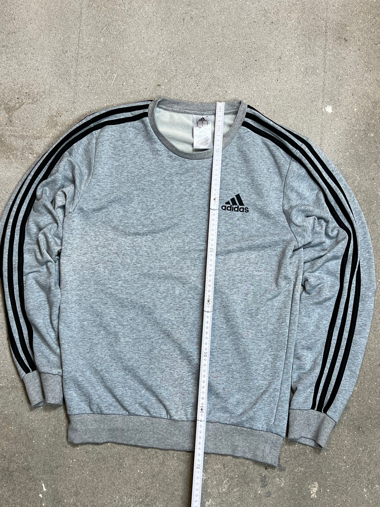 GRAUES VINTAGE ADIDAS SWEATSHIRT (KLEIN)