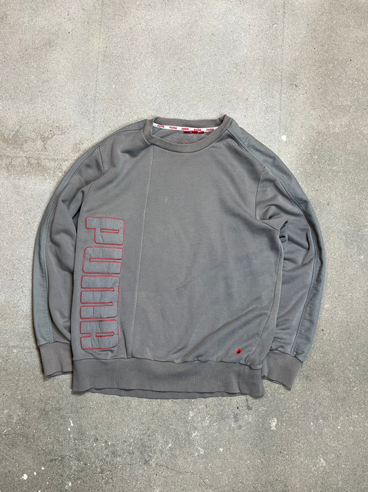 GREY VINTAGE PUMA SWEATSHIRT (LARGE)
