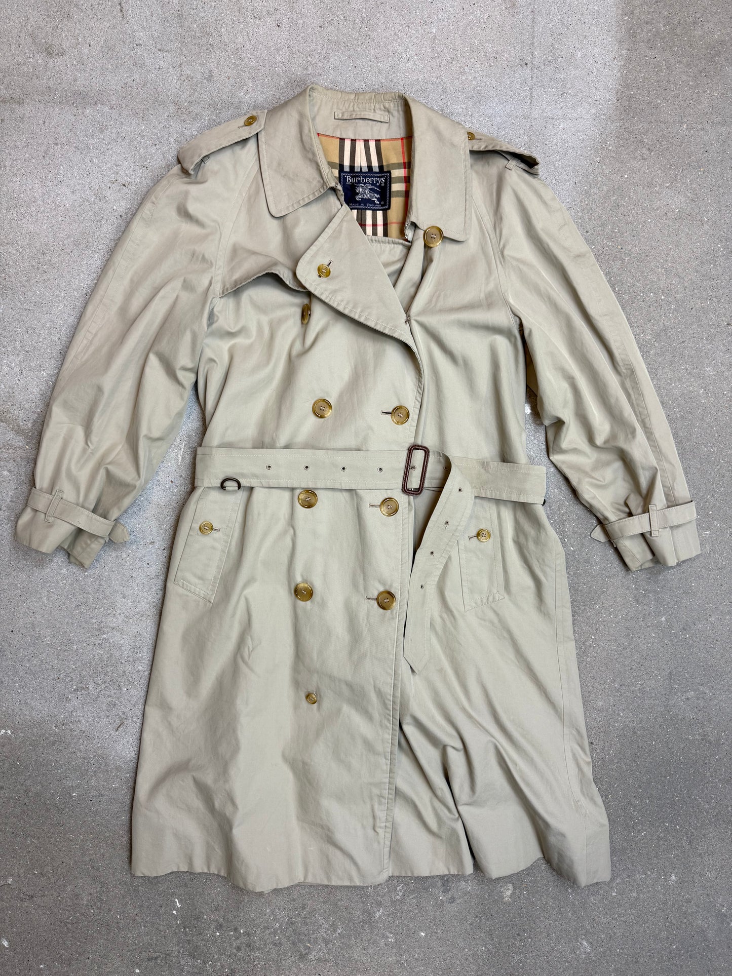 Khaki Vintage Kensington Burberry Trench coat (48 / Medium-Large) (48 RL NR95A)