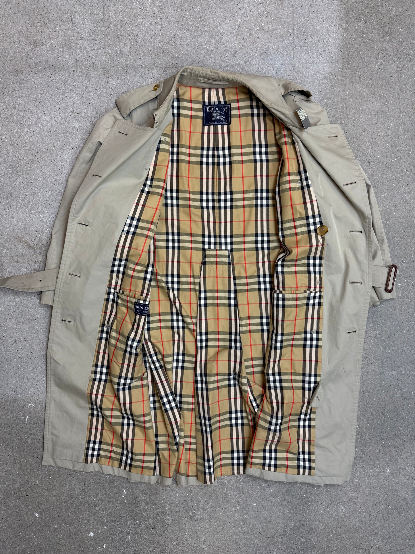 Khaki Vintage Kensington Burberry Trench coat (48 / Medium-Large) (48 RL NR95A)
