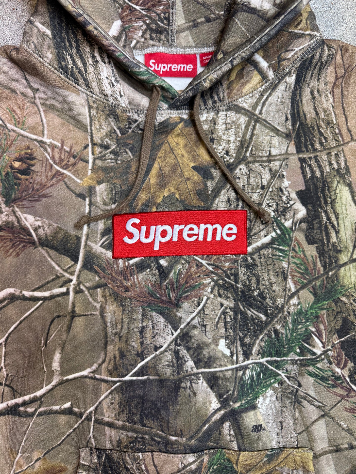 Supreme Box Logo FW25 RealTree Camoflage Hoodie (Medium)
