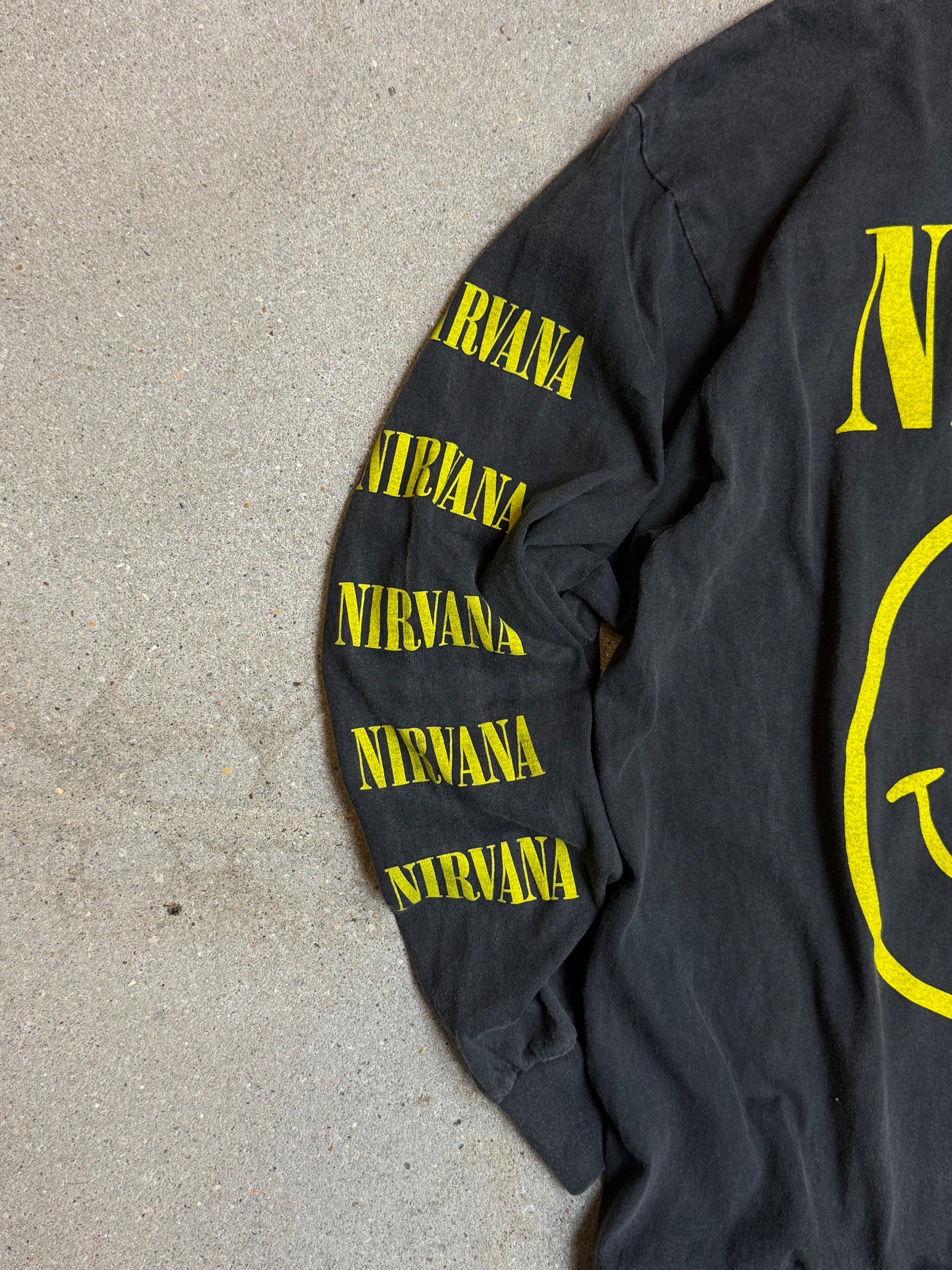 1990s  Nirvana Smiley Longsleeve Tee (Large)