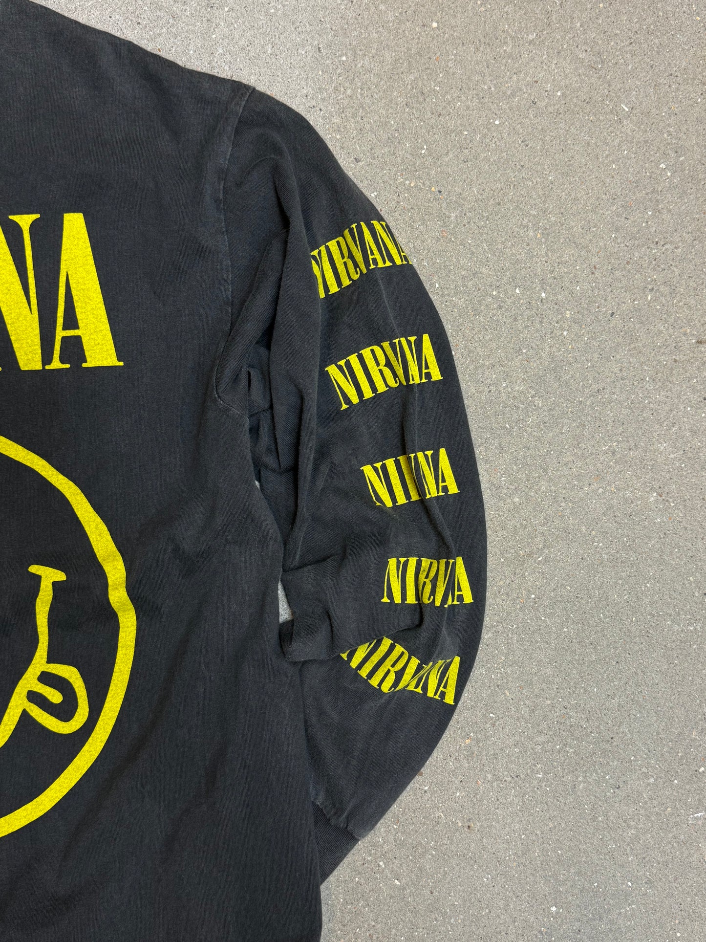 1990s  Nirvana Smiley Longsleeve Tee (Large)