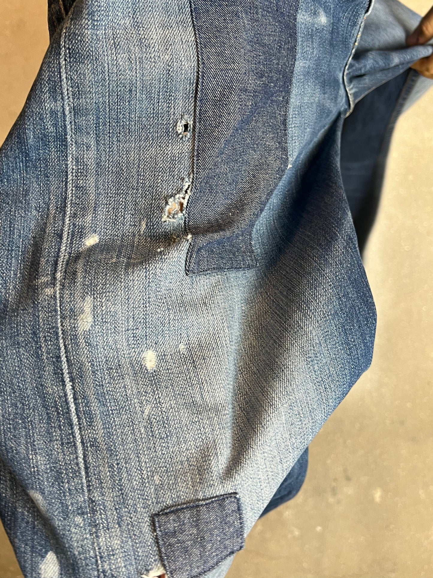 Levi's 501 Jeans Mittelalter, ausgewaschener, reparierter Vintage-Denim (W34" L36)