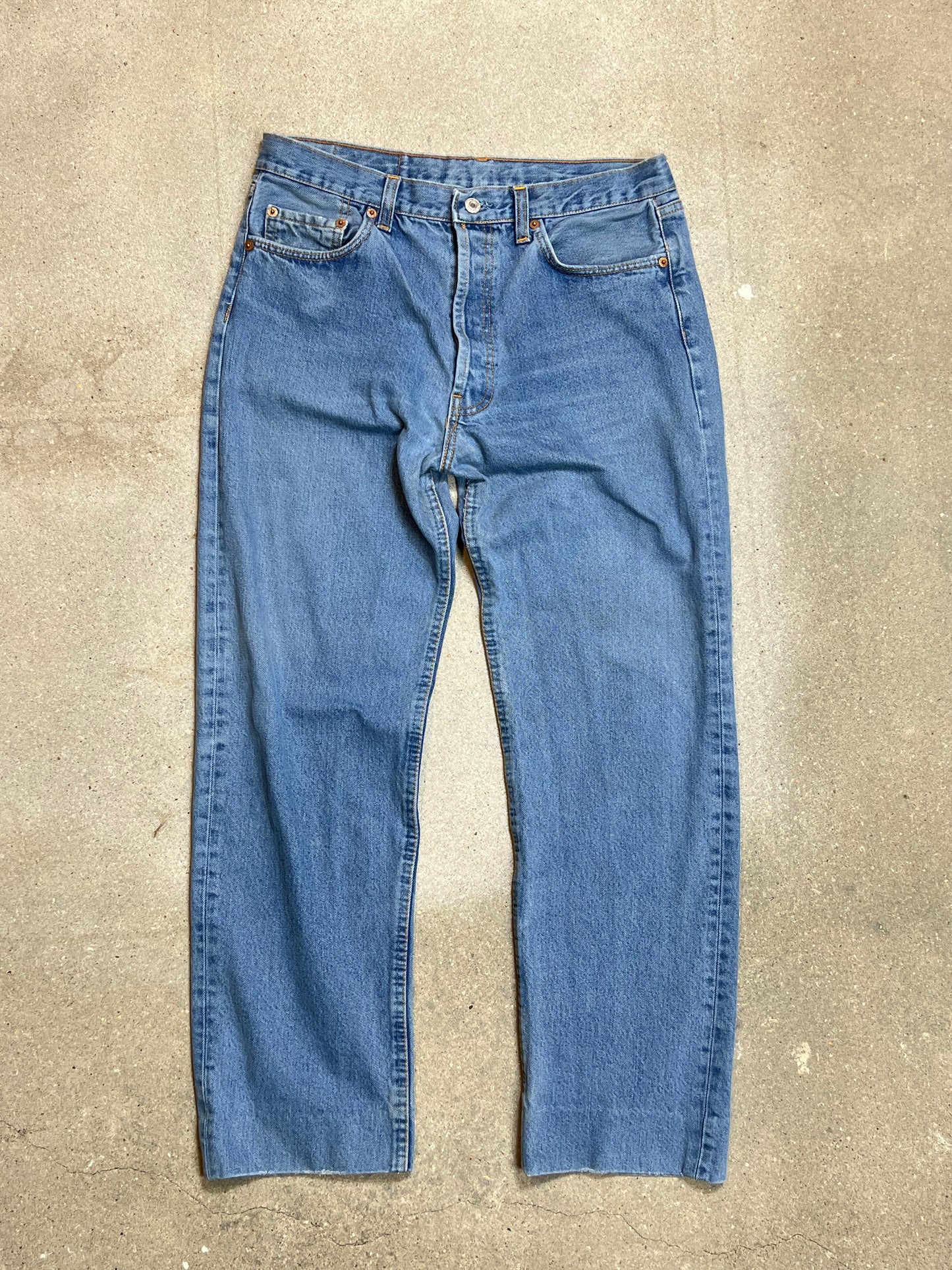 Levi's 501 Jeans Heller, gewaschener Vintage-Denim (W34" L32")