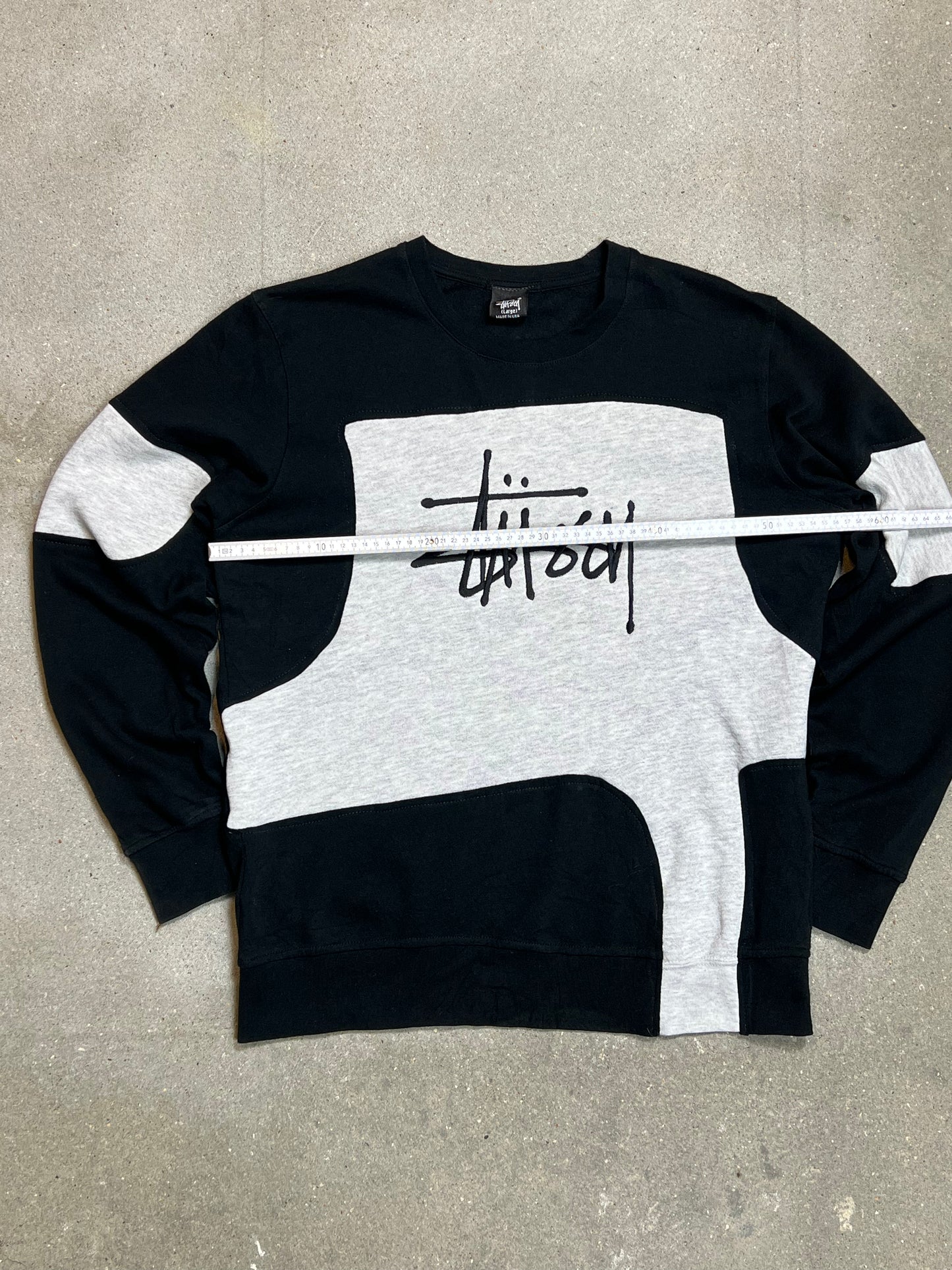 NAVYGRAUES VINTAGE STÜSSY REWORK SWEATSHIRT (XL)