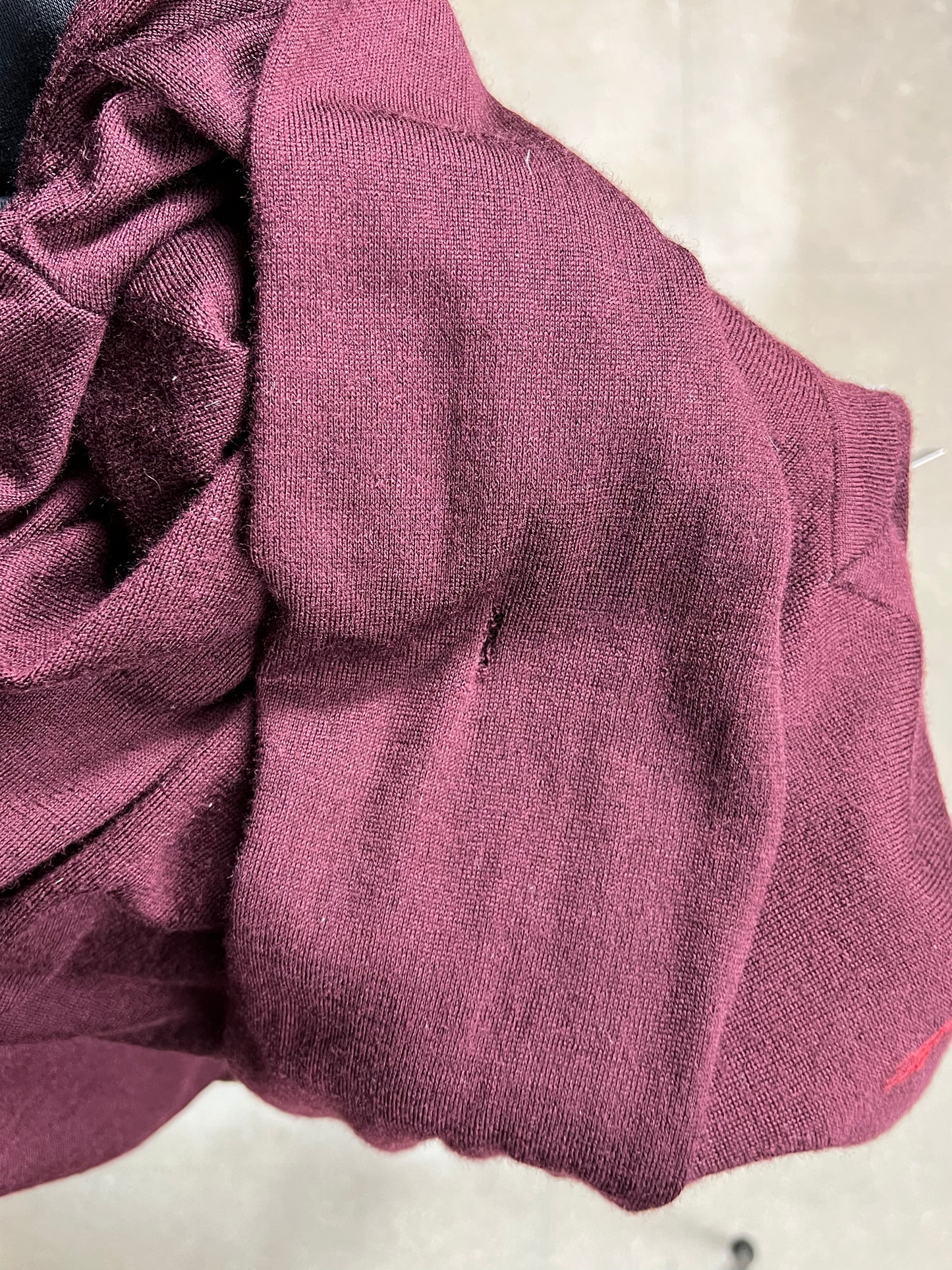 BORDEAUX VINTAGE RALPH LAUREN V-NECK KNIT (LARGE)