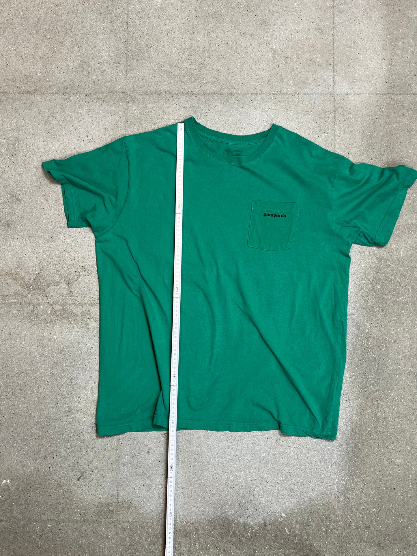 GRÜNES VINTAGE PATAGONIA BACKPRINT BLOCK LOGO RESPONSIBILI-TEE (XL)