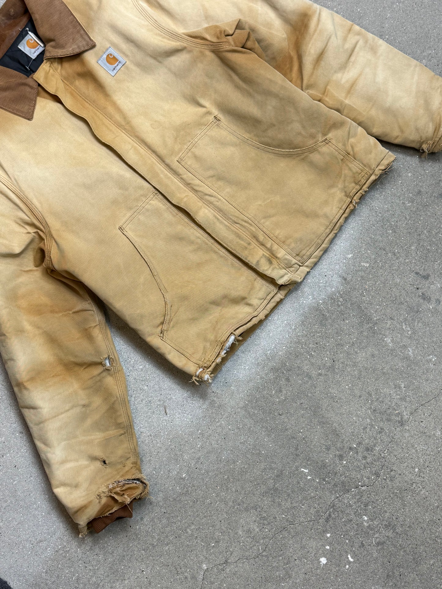 1990s Carhartt Heavy Distressed J02 BRN Insulated Jacket Duck Canvas Coat (Large)