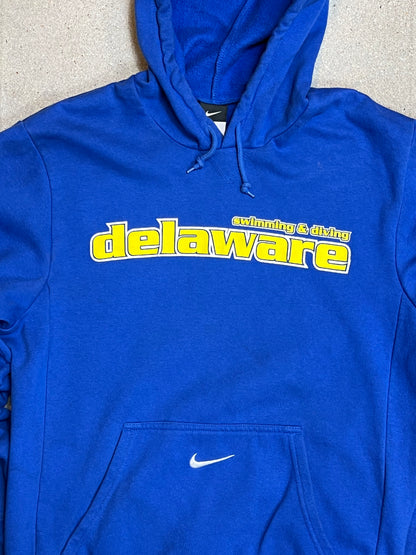 VERBLISSTER SCHWARZER VINTAGE NIKE „CENTER SWOOSH“ UNIVERSITY HOODIE (S)