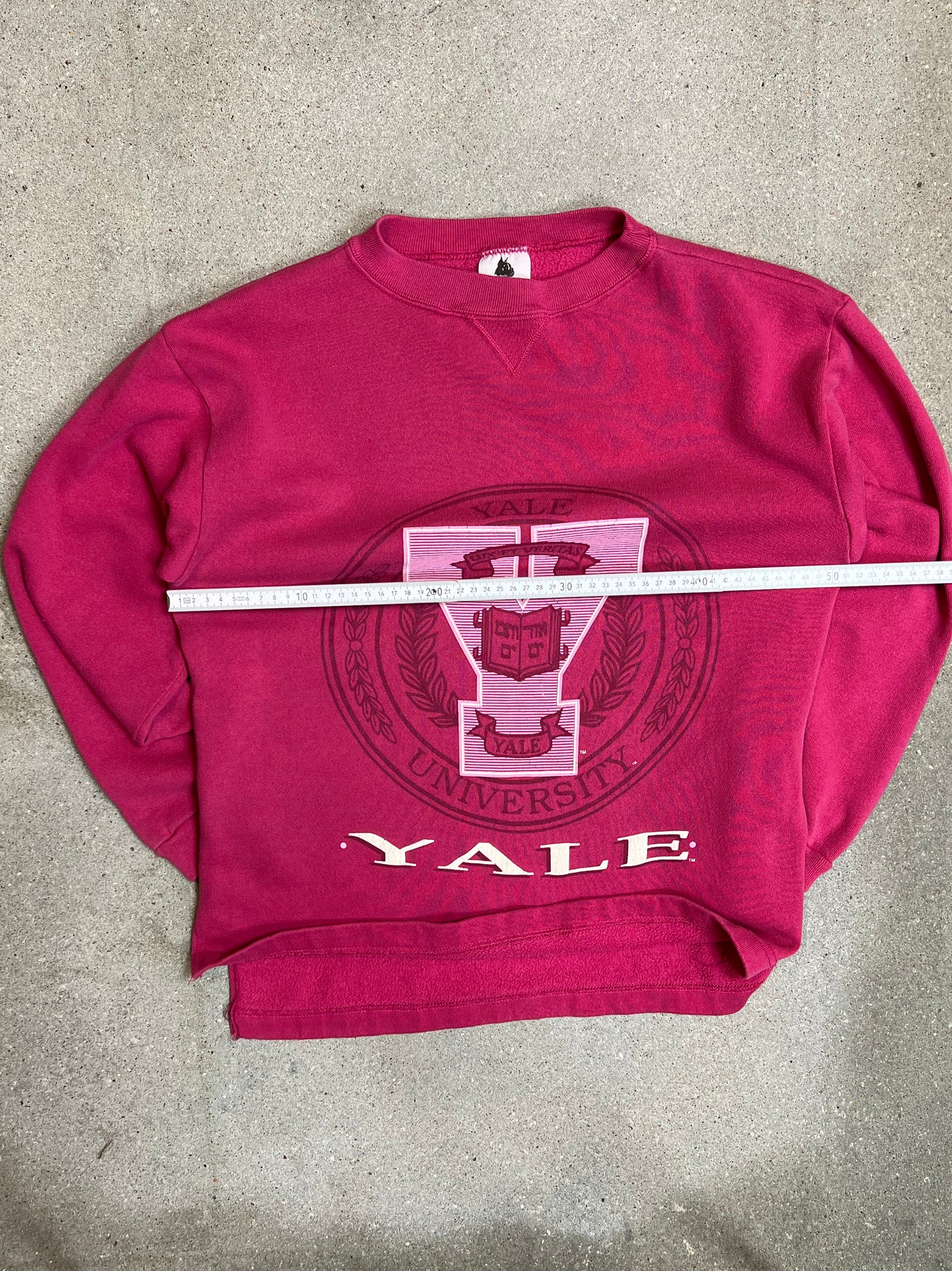 VERBLISSTER SCHWARZER VINTAGE NIKE „CENTER SWOOSH“ UNIVERSITY HOODIE (S)
