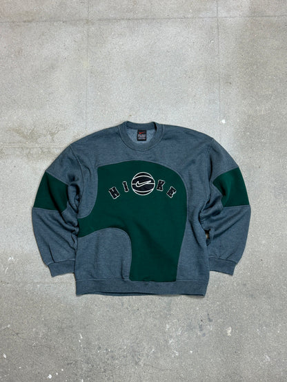 NIKE BASKETBALL REWORK SWEATSHIRT (KLEIN)