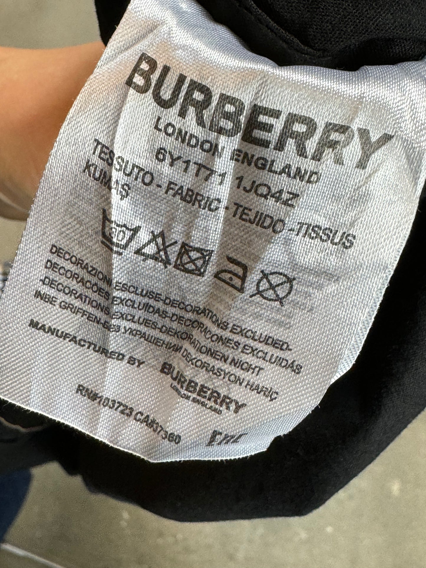 BLACK VINTAGE BURBERRY SHIRT (LARGE)