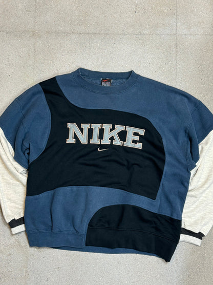 GREY BLACK BLUE VINTAGE NIKE RENEWED UPCYCLED  SWEATSHIRT (XL)