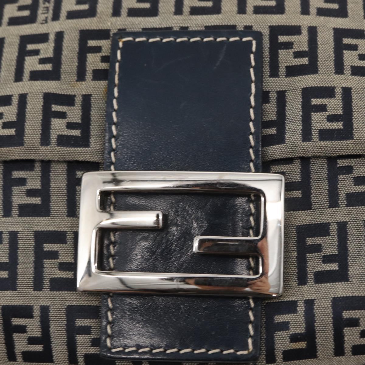 GUCCI GG Canvas Schultertasche Schwarz Gold 